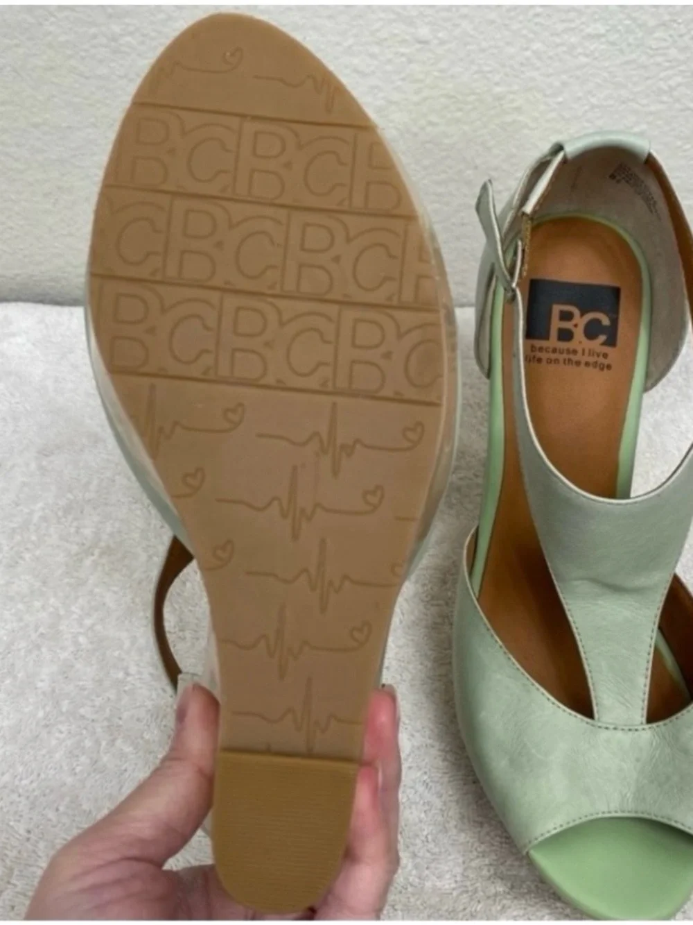 BC Footwear Women's Mint Green Tan Leather Platform Sandal Wedge Size 8.5 Boho
